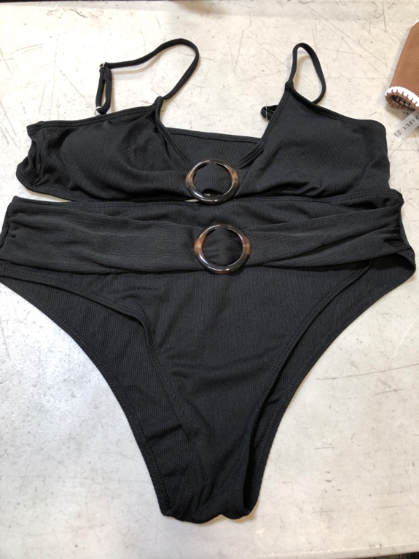 Photo 1 of 2-piece  size large  black  swimsuit