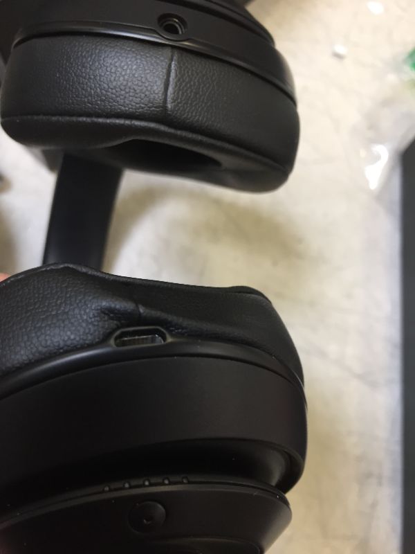 Photo 8 of Beats Studio3 Wireless Noise Cancelling Over-Ear Headphones - Apple W1 Headphone Chip, Class 1 Bluetooth, 22 Hours of Listening Time, Built-in Microphone - Matte Black (Latest Model) Matte Black Studio3