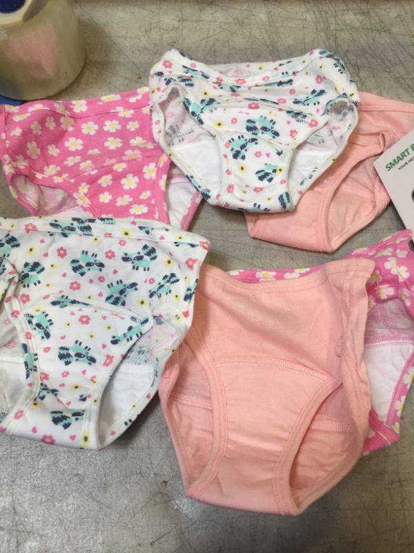 Photo 1 of  Little Girls Soft Cotton Underwear Bring Cool Breathable Comfort Panties- SIZE 3T
