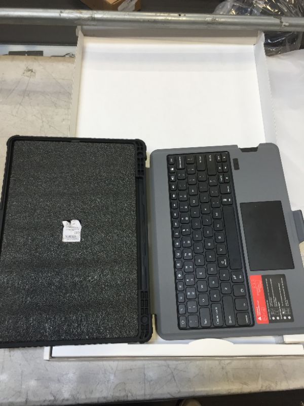 Photo 2 of Pad Pro 12.9 Case with Keyboard, Keyboard Case for iPad Pro 6th/3rd/4th/5th Generation with Slide Cover and Trackpad, Bluetooth Magic-Style Keyboard Protective Case Wireless Pencil Charging