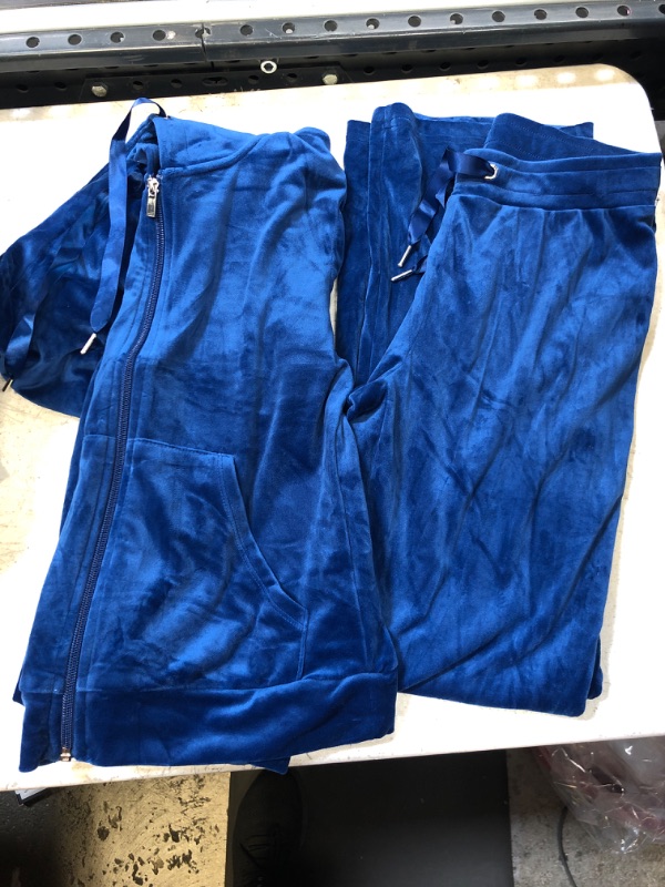 Photo 1 of BLUE 2 SET TRACKSUIT SIZE S 