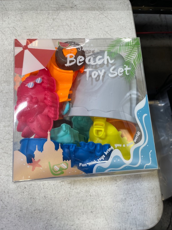 Photo 1 of BEACH TOY SET 