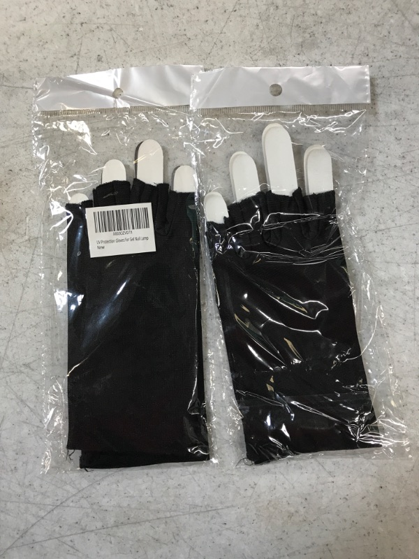 Photo 2 of 2 PACK UV Protection Gloves for Gel Nail Lamp, Anti UV Gloves for Nail Lamp Light, Manicure, Professional UPF50+ UV Protection Gloves