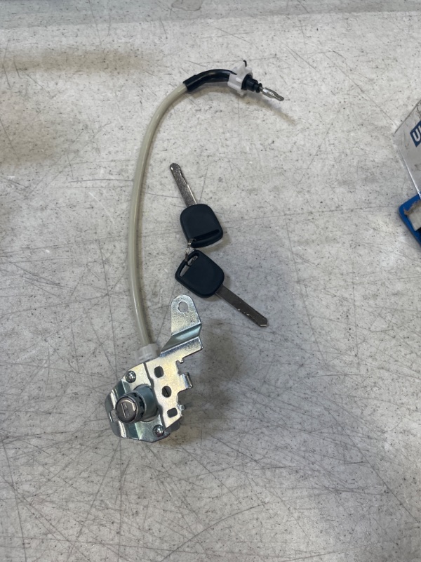 Photo 2 of 1 Set Front Left Side Door Lock Cylinder Cable with 2 Keys for Honda CR-V 4-Door 2007-2011 72185-SWA-A01 72185SWAA01