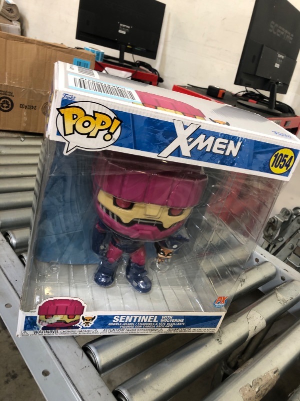 Photo 2 of Funko Pop! Jumbo: X-Men Sentinel with Wolverine Previews Exclusive Vinyl Figure