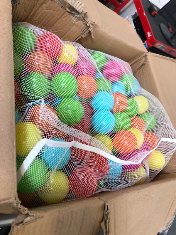 Photo 3 of BalanceFrom 23Inch Phthalate Free BPA Free NonToxic crush Proof Play Balls Pit Balls 6 Bright col