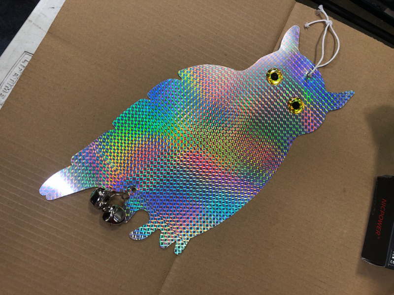 Photo 3 of 4pcs Owl Reflector Plastic Hanging Reflective Scarer - Ornamental Decorative Wind Spinner for Home and Garden
