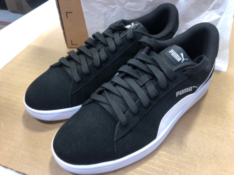 Photo 2 of  PUMA Unisex-Adult Smash v2 NBK Sneaker SIZE 10.5
