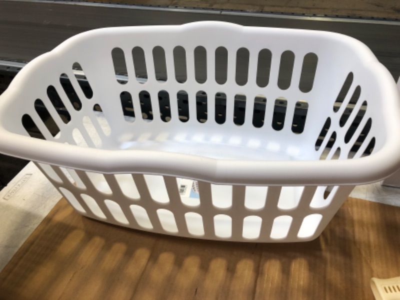 Photo 2 of 1pc Sterilite Rectangle Laundry Basket, White