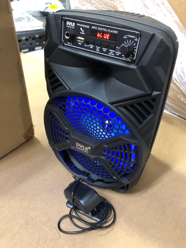 Photo 3 of Portable Bluetooth PA Speaker System - 300W Rechargeable Indoor/Outdoor Bluetooth Portable PA System w/ 8” Subwoofer 1” Tweeter, Microphone In, Party Lights, MP3/USB, Radio, Remote - Pyle PPHP836B