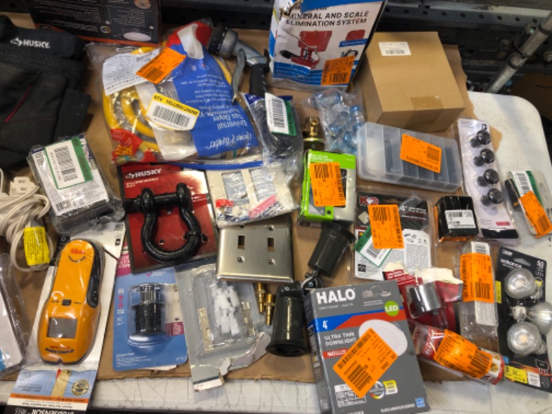 Photo 2 of  Home Depot Small Items ----(used ,missing pcs)---sold as is Pack 
