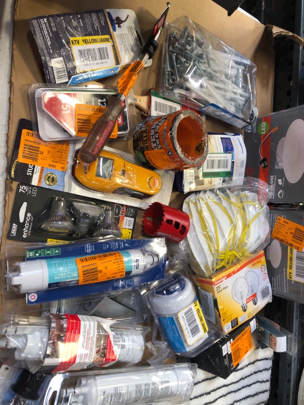 Photo 2 of  Home Depot Small Items ----(used ,missing pcs)---sold as is Pack 
