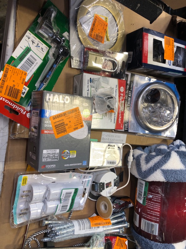 Photo 3 of  Home Depot Small Items ----(used ,missing pcs)---sold as is Pack 
