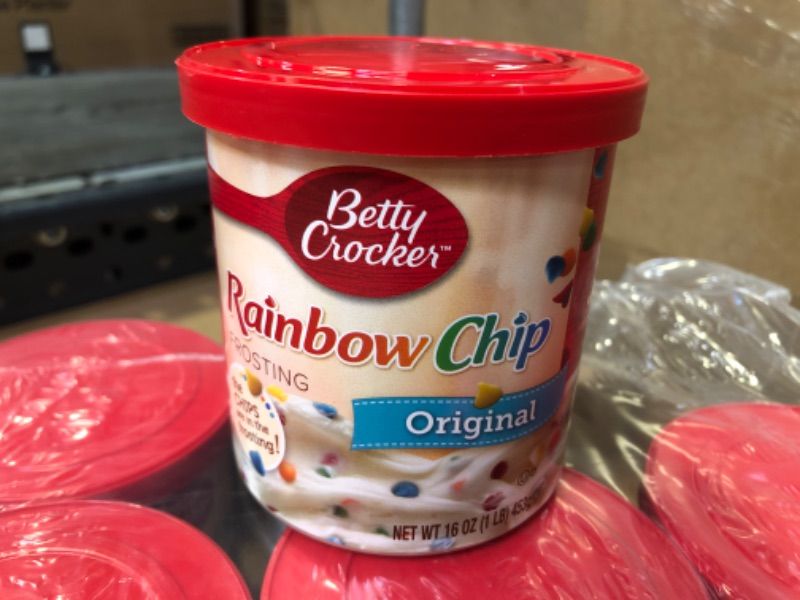 Photo 3 of 8pcs---Betty Crocker, Rich & Creamy Frosting, Rainbow Chip, 16oz Tub (Pack of 8) ---- exp date 09/2023