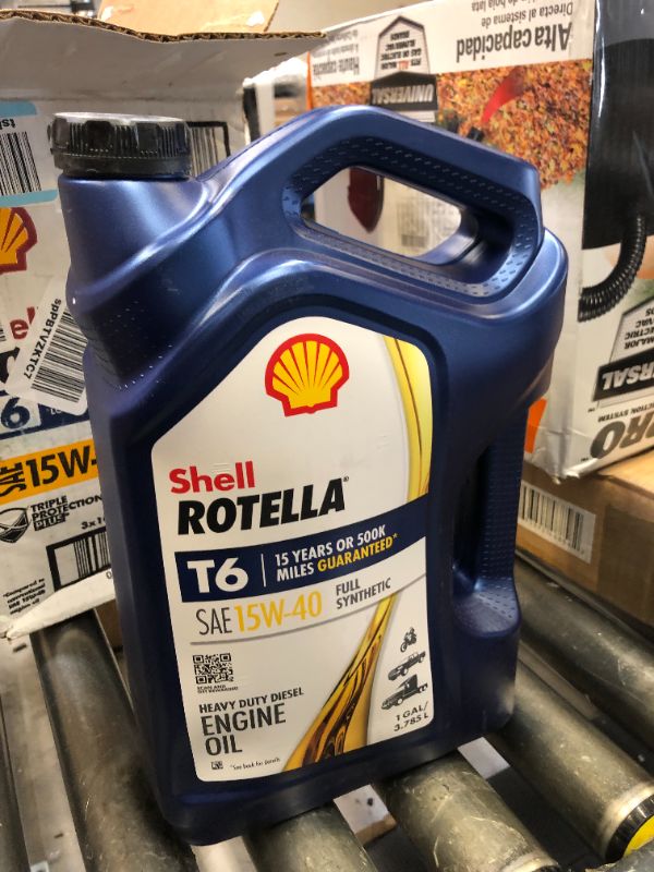 Photo 2 of Shell Rotella T6 Full Synthetic 15W-40 Diesel Engine Oil (1-Gallon, Single Pack) 1 Gallon 1-Pack 15W-40