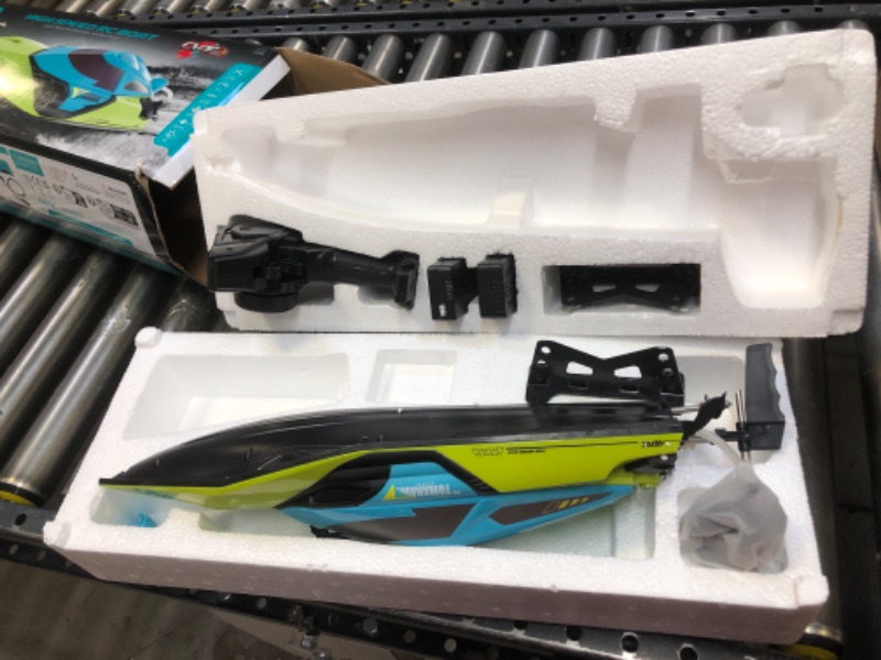 Photo 3 of 4DRC S2 High Speed RC Boats with LED Lights & 2 Batteries, 30+ mph Remote Control Boat for Pools and Lakes, Capsize Recovery, Low Battery Reminder,2.4Ghz Racing Boats for Adults Kids,Green
