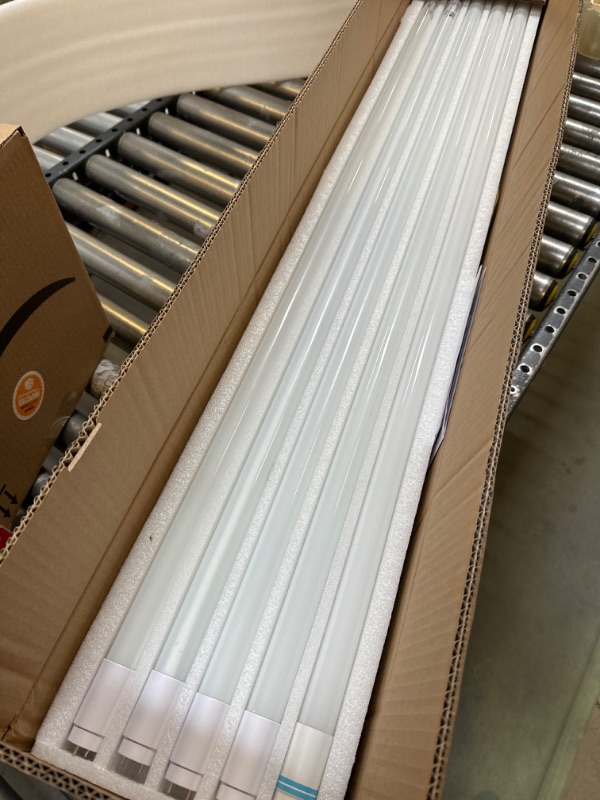 Photo 2 of Parmida LED Technologies 20-Pack 4FT LED T8 Ballast Bypass Type B Light Tube, 18W, UL-Listed for Single-Ended & Dual-Ended Connection, 2200lm, Frosted Lens, T8 T10 T12, UL - 5000K
