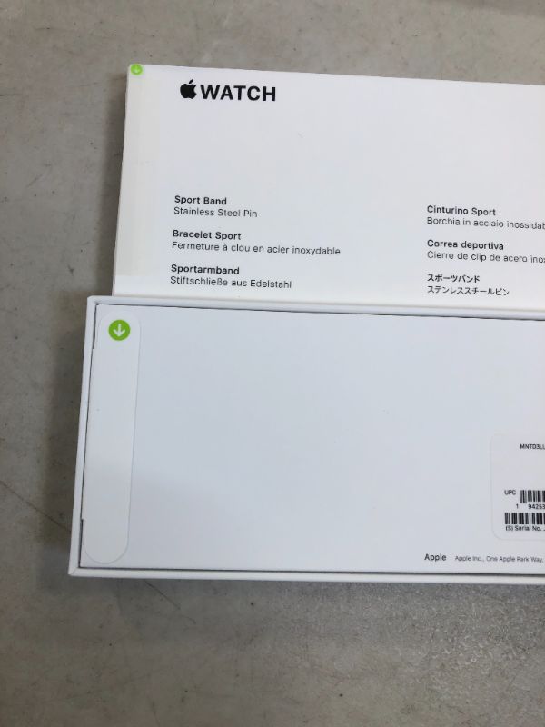 Photo 4 of Apple Watch SE (2nd Gen) [GPS 44mm] Smart Watch w/Starlight Aluminum Case & Starlight Sport Band - S/M. Fitness & Sleep Tracker, Crash Detection, Heart Rate Monitor, Retina Display, Water Resistant Starlight Aluminium Case with Starlight Sport Band 44mm 4