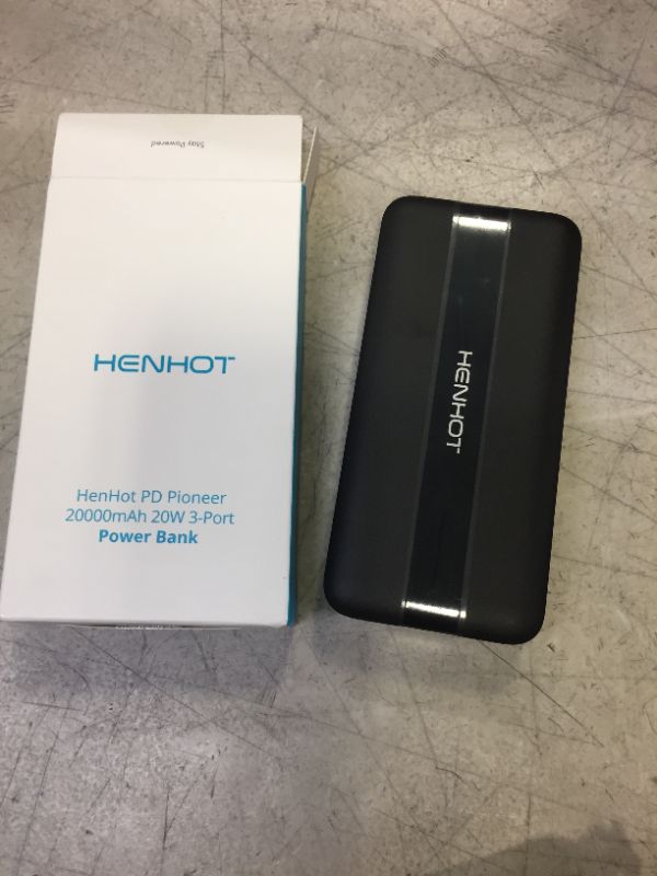 Photo 1 of HENHOT PD PIONER 20000MAH POWER BANK 