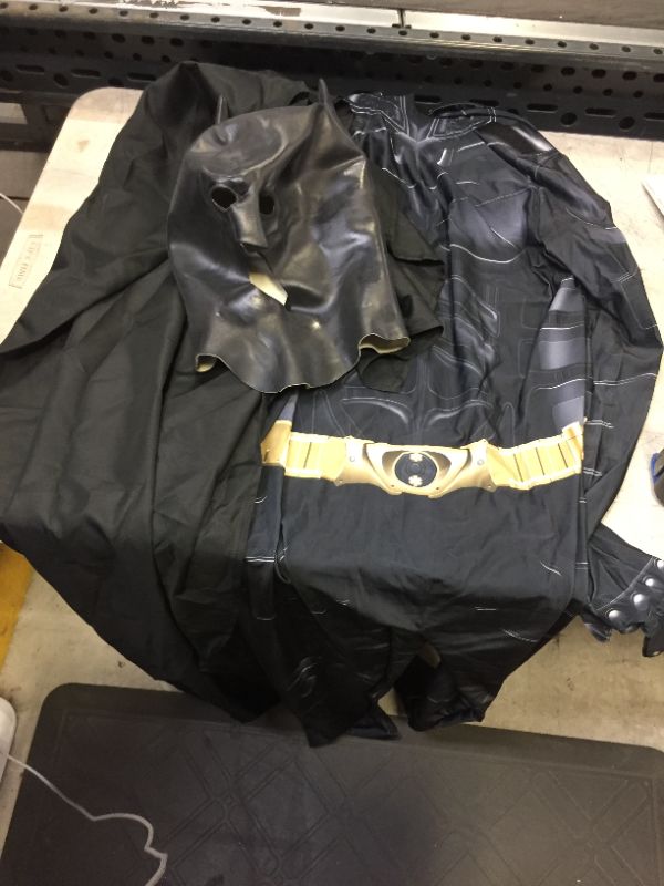 Photo 1 of BATMAN COSTUME SIZE L 