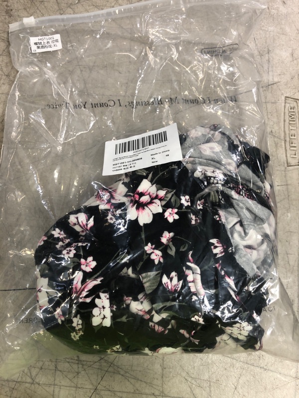 Photo 2 of FLORAL WOMENS SHIRT- SHORT SLEEVE- SIZE- XL 