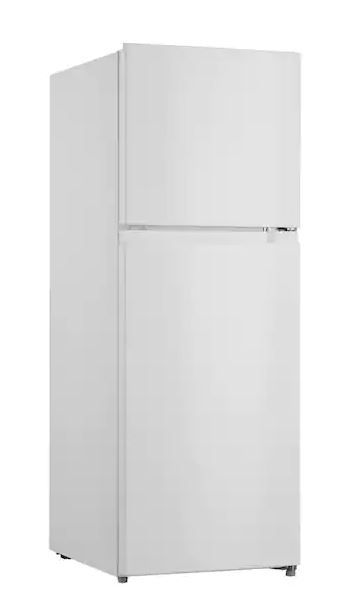 Photo 1 of 10.1 cu. ft. Top Freezer Refrigerator in White - Vissani
- minor dents 