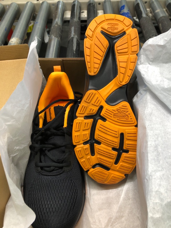 Photo 4 of Amazon Essentials Men's All Day Comfort Slip-Resistant Alloy-Toe Safety Work Shoe 10 Black/Orange