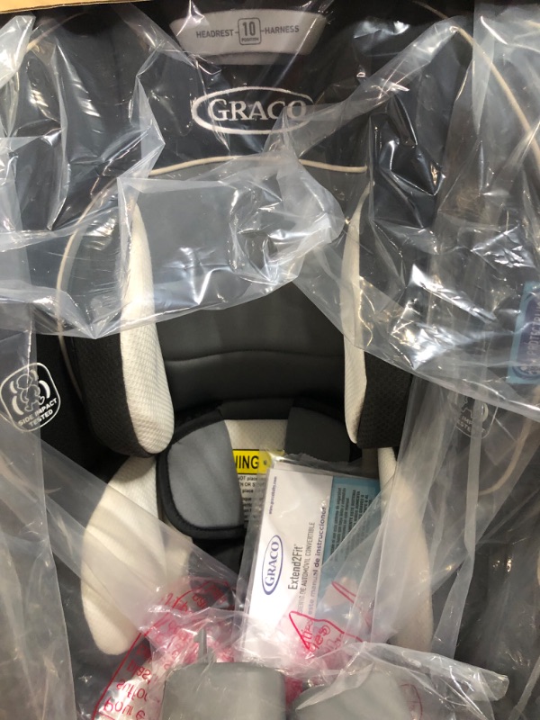 Photo 3 of Graco Extend2Fit Convertible Car Seat, Gotham