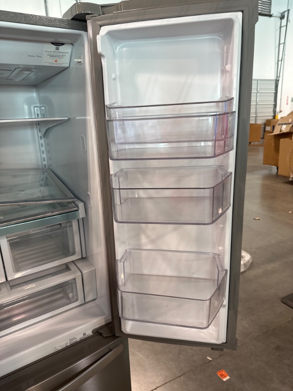 Photo 5 of Whirlpool 26.8-cu ft French Door Refrigerator with Dual Ice Maker (Fingerprint Resistant Stainless Steel) ENERGY STAR
