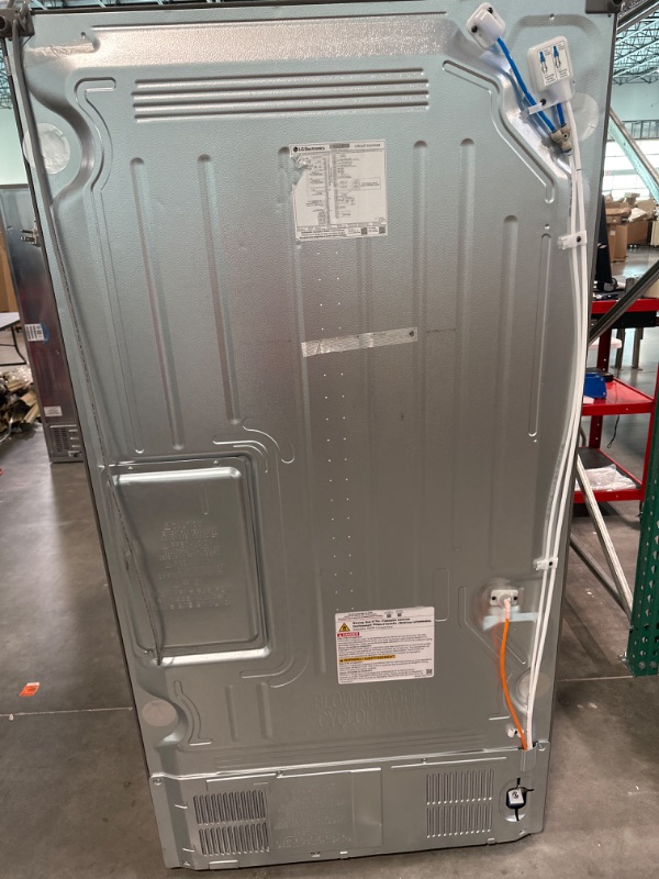 Photo 11 of LG External Water DIspenser 28.6-cu ft 4-Door French Door Refrigerator with Ice Maker (Stainless Steel) ENERGY STAR
