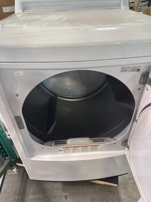 Photo 3 of LG - 7.3 Cu. Ft. Smart Electric Dryer with Sensor Dry - White
