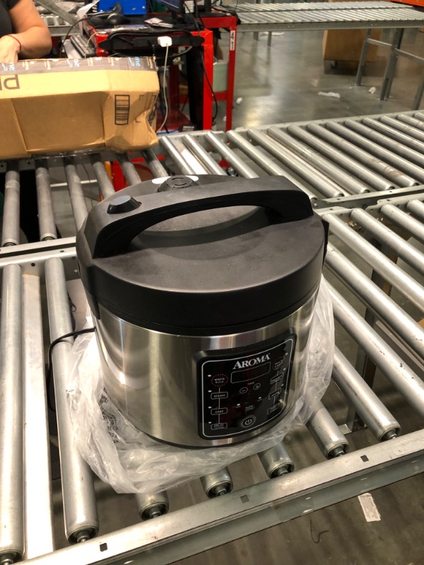 Photo 3 of Aroma Housewares ARC-5200SB 2O2O Model Rice & Grain Cooker, Sauté, Slow Cook, Steam, Stew, Oatmeal, Risotto, Soup, 20 Cup 10 Cup uncooked, Stainless Steel 20 cup cooked / 10 cup uncooked