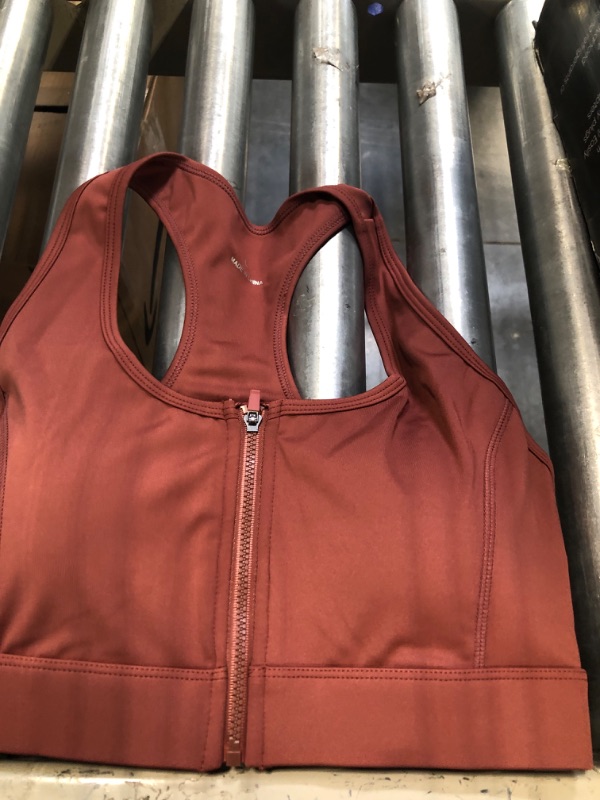 Photo 1 of VUTRU Zip Front Sports Bra Racerback Wireless Workout Yoga Bra Padded Bra Top
 LARGE