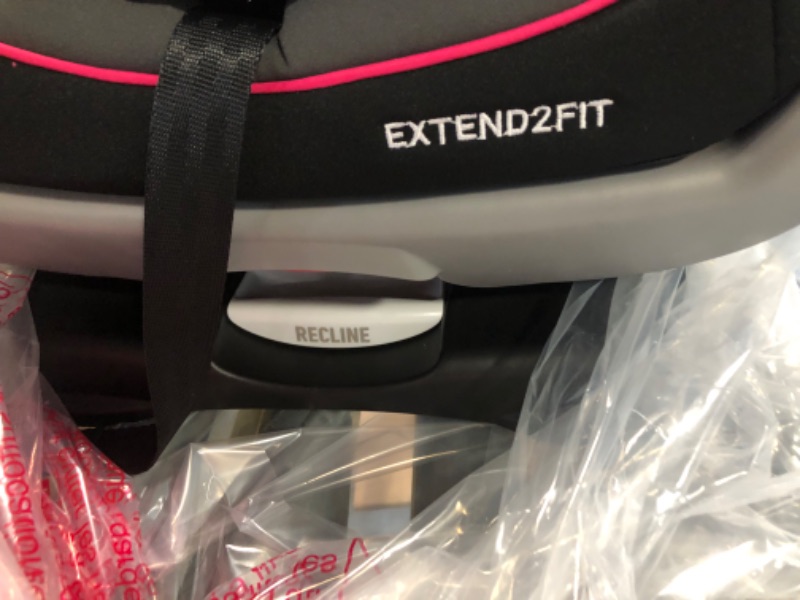 Photo 6 of Graco - Extend2Fit Convertible Car Seat, Kenzie