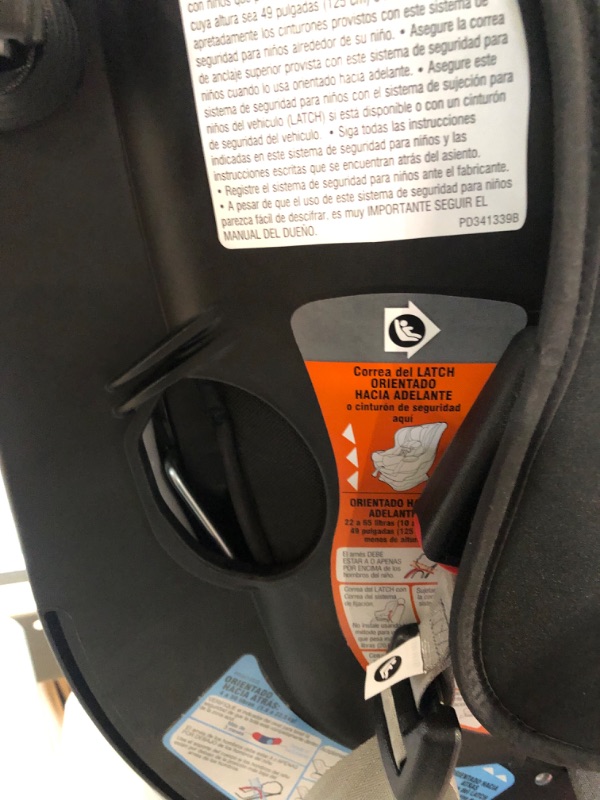 Photo 1 of Graco - Extend2Fit Convertible Car Seat, Kenzie