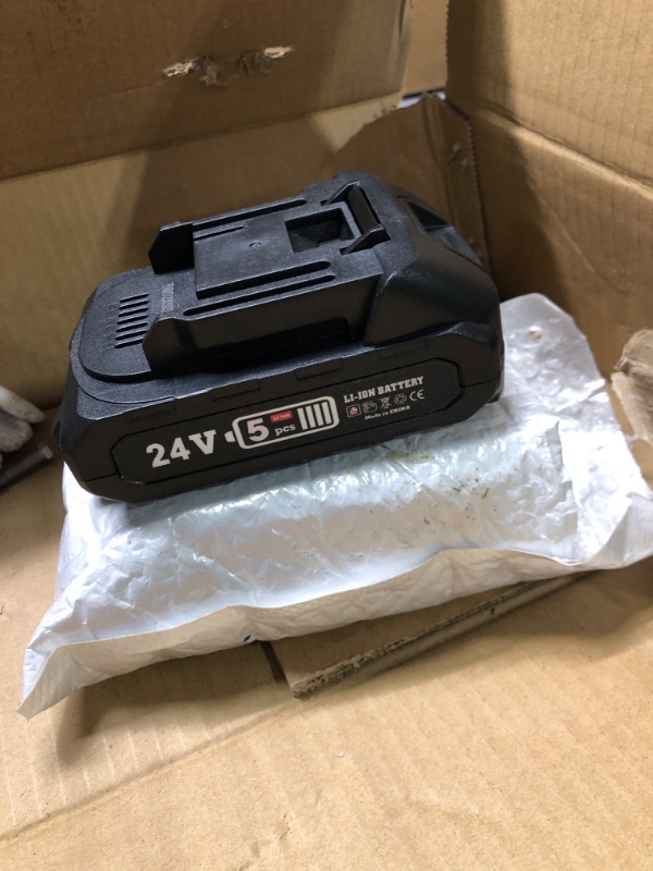 Photo 6 of Cordless Weed Wacker/Eater, String Trimmer Battery Powered, with 2 PCS 2.0Ah Batteries and 3Types Blades, for Lawn, Yard and Bush Trimming (Black)

*see pics, battery works, (2 batteries included), spool part of Weed Wacker needs to be put together.