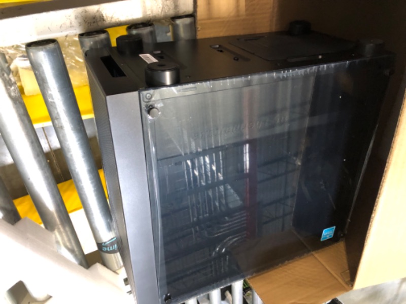 Photo 1 of Thermaltake Versa H18 Tempered Glass Black Spcc Micro ATX Gaming Computer Case CA-1J4-00S1WN-01 & Toughpower GX2 80+ Gold 600W SLI/Crossfire Ready Continuous Power ATX 12V V2.4/EPS V2.92 H18 Case + Power 600W Black