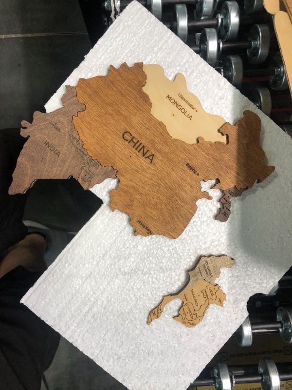 Photo 13 of "AWESOMETIK" 3D Wood World Map Wall Art Decor - With Our Masterpiece Track Your World Travels - Special For Home, Kitchen And Office. Gift Boxed (XL Prime, Multicolor browns)

*see pics. Don't think Iceland or Hawaii are in box after audit. Item labeled X