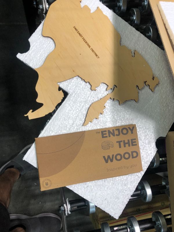 Photo 9 of "AWESOMETIK" 3D Wood World Map Wall Art Decor - With Our Masterpiece Track Your World Travels - Special For Home, Kitchen And Office. Gift Boxed (XL Prime, Multicolor browns)

*see pics. Don't think Iceland or Hawaii are in box after audit. Item labeled X