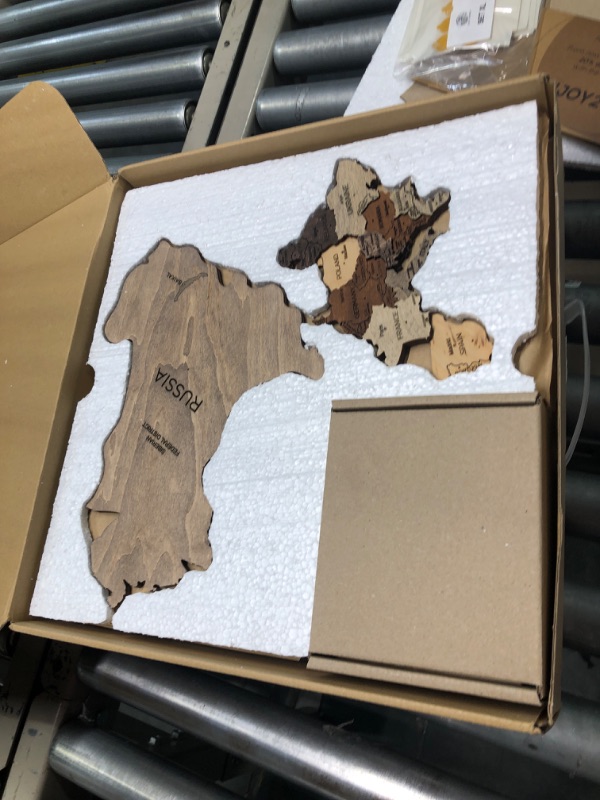 Photo 15 of "AWESOMETIK" 3D Wood World Map Wall Art Decor - With Our Masterpiece Track Your World Travels - Special For Home, Kitchen And Office. Gift Boxed (XL Prime, Multicolor browns)

*see pics. Don't think Iceland or Hawaii are in box after audit. Item labeled X