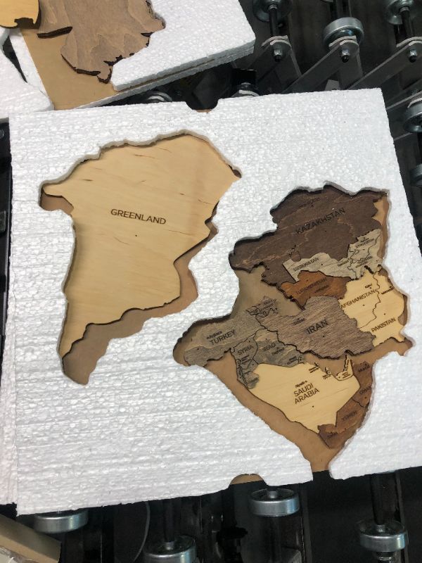 Photo 6 of "AWESOMETIK" 3D Wood World Map Wall Art Decor - With Our Masterpiece Track Your World Travels - Special For Home, Kitchen And Office. Gift Boxed (XL Prime, Multicolor browns)

*see pics. Don't think Iceland or Hawaii are in box after audit. Item labeled X