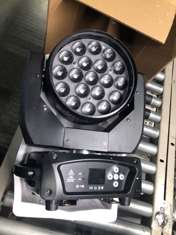 Photo 2 of Boulder 19x15W Zoom Beam Wash Moving Head Light for Stage Lighting Effect with RGBW 4in1 LED and DMX Control Dj Disco and Nightclub