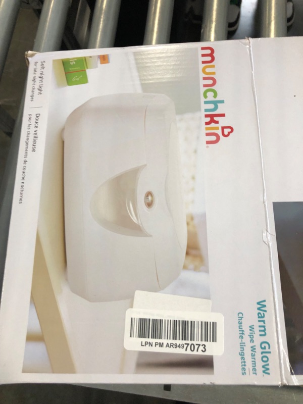 Photo 1 of Munchkin Warm Glow Wipe Warmer, White
