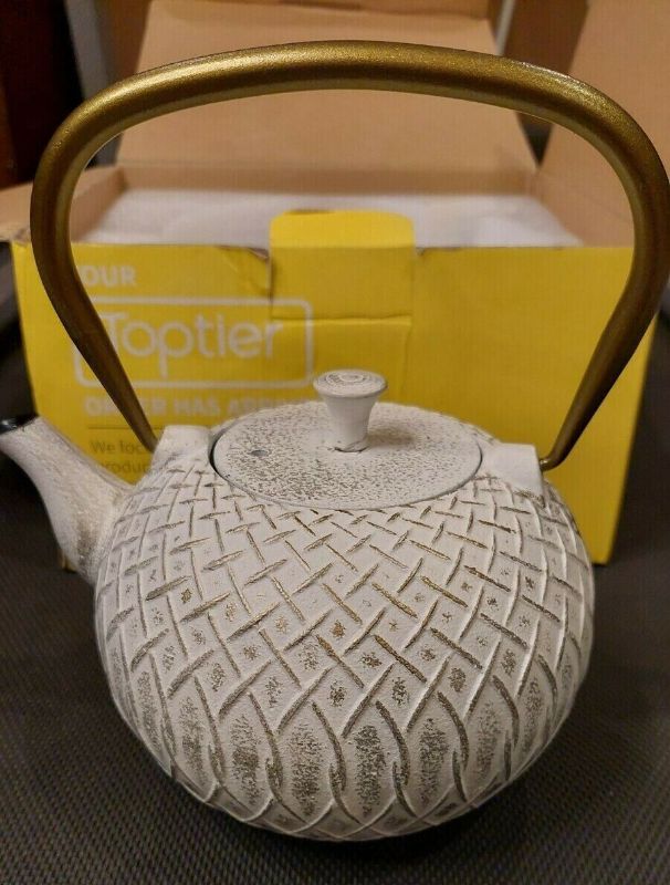 Photo 1 of  Made in Japan, with Tea Strainer, Inner Enamel Finish, Teapot, Color pot, Open fire Ban 