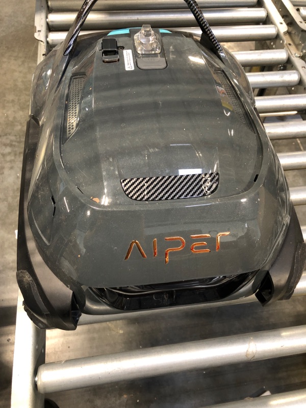 Photo 6 of AIPER Seagull Plus Cordless Pool Vacuum, Robotic Pool Cleaner Lasts 110 Min, Stronger Power Suction, LED Indicator, Ideal for Above/In-Ground Flat Pools up to 60 Feet
unable to test