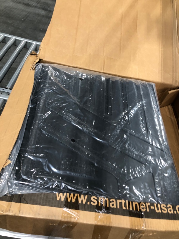 Photo 3 of MAXLINER Custom Floor Mats 2 Row Liner Set Black Compatible with 2019-2022 Ram 2500/3500 Crew Cab with 1st Row Bucket or Bench Seats