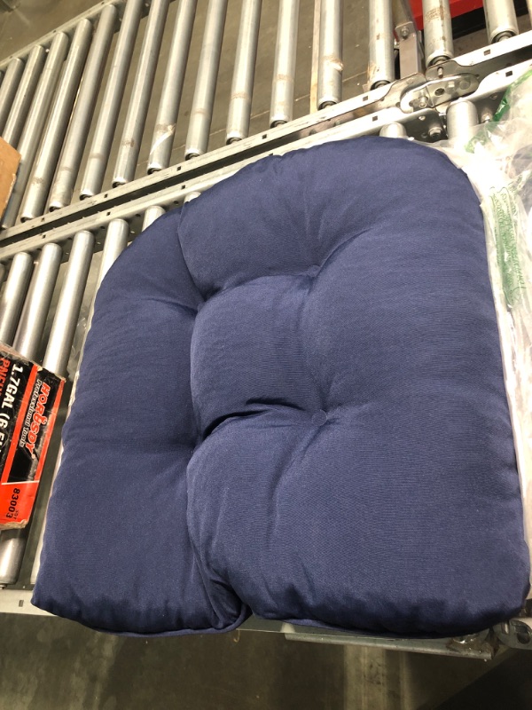 Photo 4 of 
Sweet Home Collection Patio Cushions Outdoor Chair Pads Premium Comfortable Thick Fiber Fill Tufted 19" x 19" Seat Cover, 2 Count (Pack of 1), Navy Blue
1new 1used
