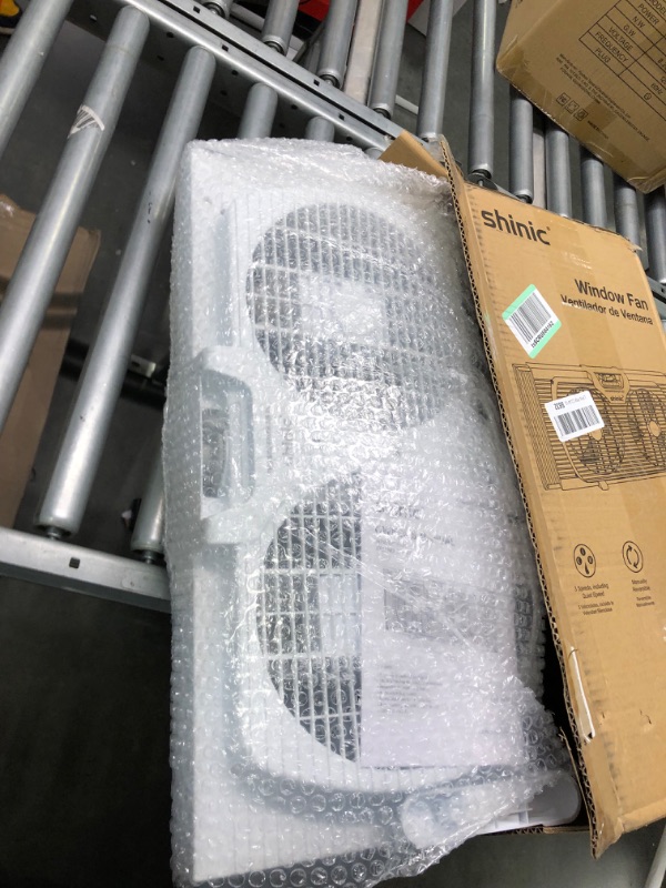 Photo 3 of shinic Twin Window Fan Reversible Airflow Manual Control, 3 Speed Settings,Quiet Mode, with Auto-locking Expenders and Removable Bug Screen, ETL Listed, Small Window Fan Fits ?Window Width 22.5"-33"