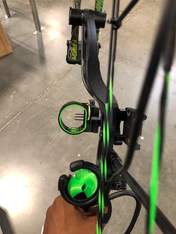 Photo 4 of Bear Archery Cruzer G3 Ready to Hunt Compound Bow Package Right Hand Toxic