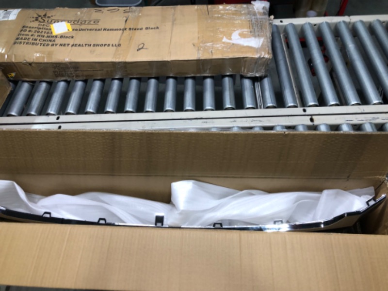 Photo 1 of Front Hood Lower Bumper Grille Moulding Chrome Replacement for Ford Edge 2011-2014 FO1087132